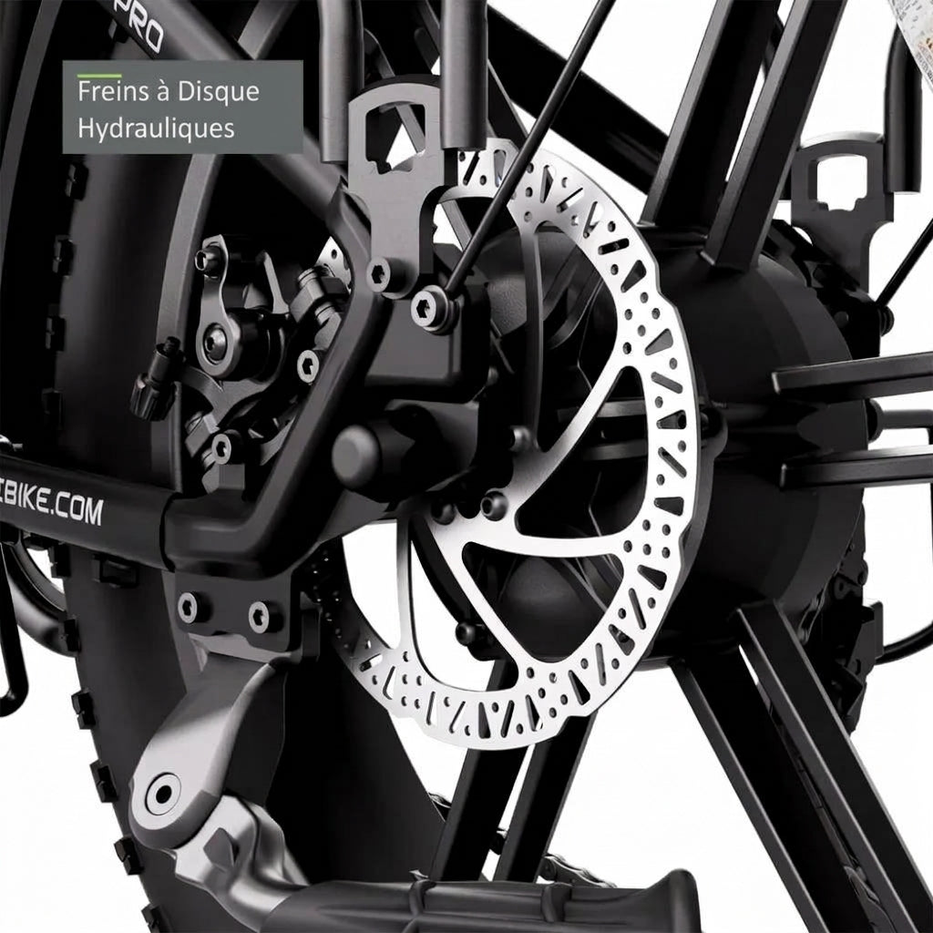 Frein à disque hydraulique d'un fat bike électrique pliable, gros plan